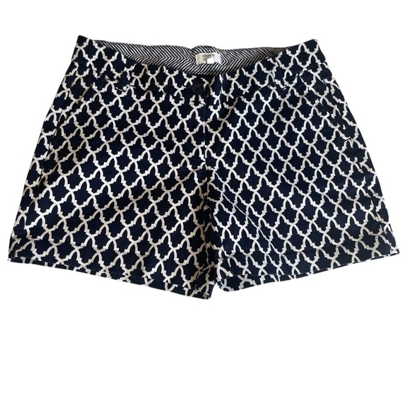 Crown & Ivy Women's Blue White Geometric Print Chino Shorts Size 2 Preppy Beach - Picture 1 of 7